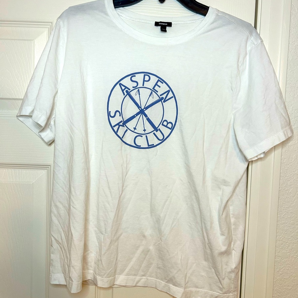 Express Aspen ski club T shirt L